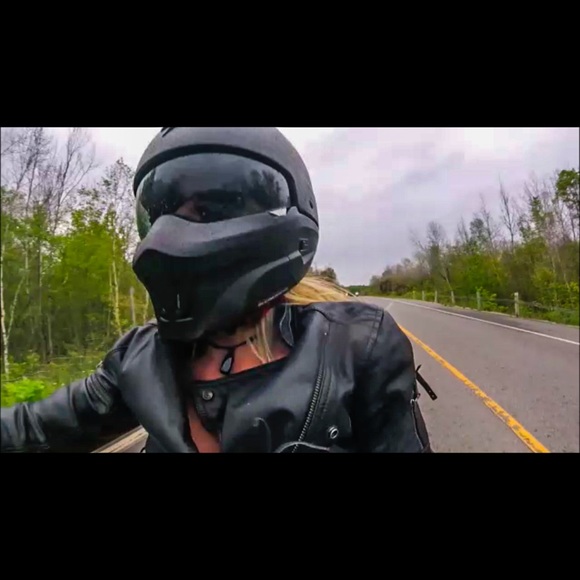 Meet your Posher, Lisa - Picture 6 of 8